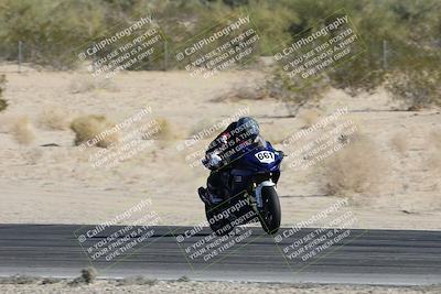 media/Dec-07-2025-CVMA (Sun) [[3e7d2de5dc]]/Race 8-Middleweight Shootout/